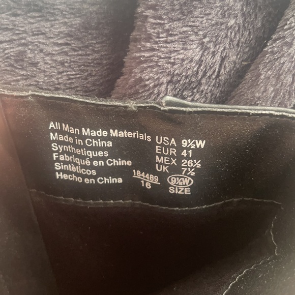 Black high heel boots Size: 9.5 - Picture 5 of 5